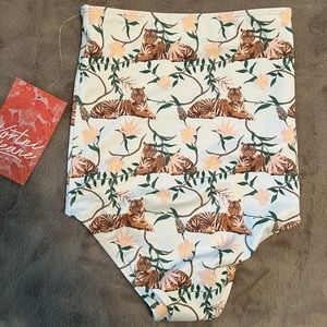 NWT Kortni Jeane Girls Bottoms